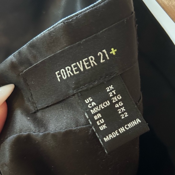 🖤 Sexy vegan leather grommet/lace-up/corset style black lined mini skirt - Picture 5 of 6